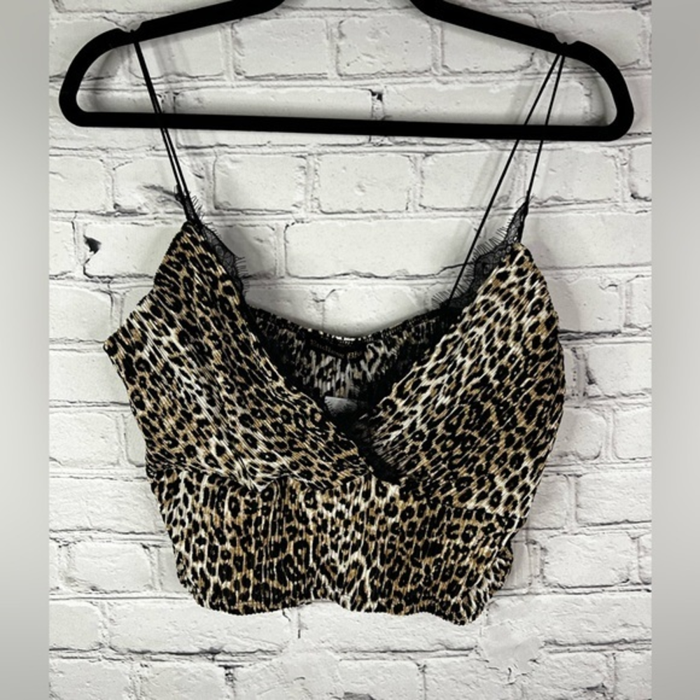 Endless Blu Holding On Lace Leopard crop‎ top size large new with tags